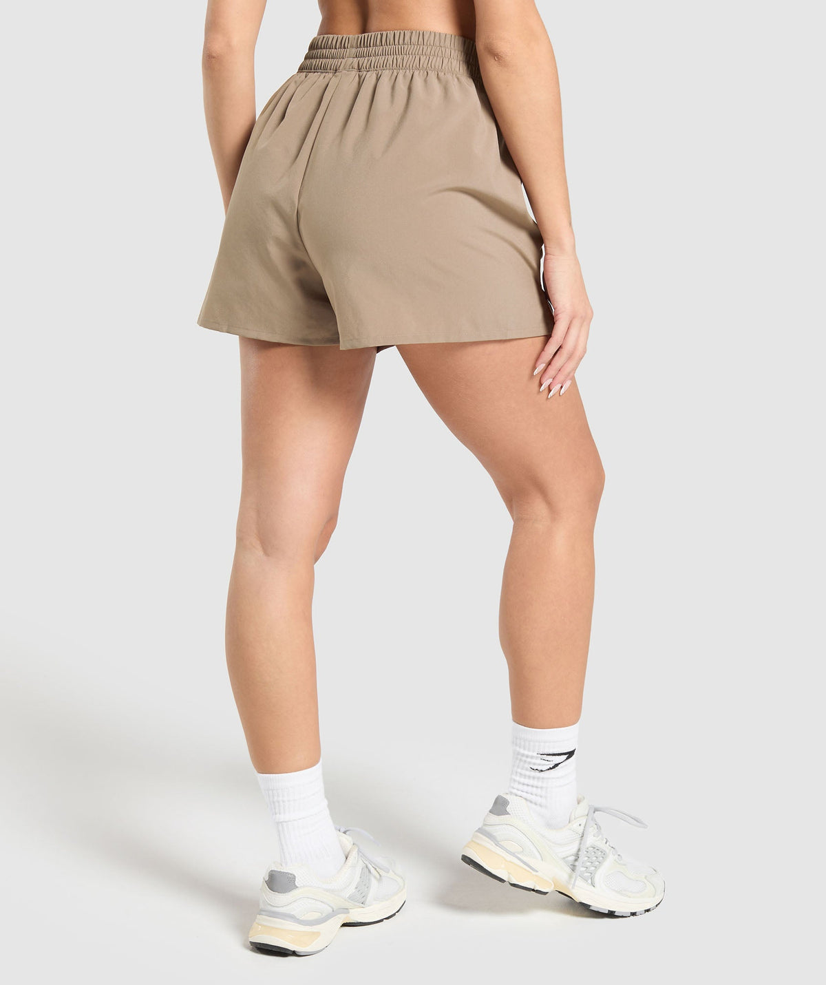 Gymshark Pintuck Shorts - Lifestyle Brown