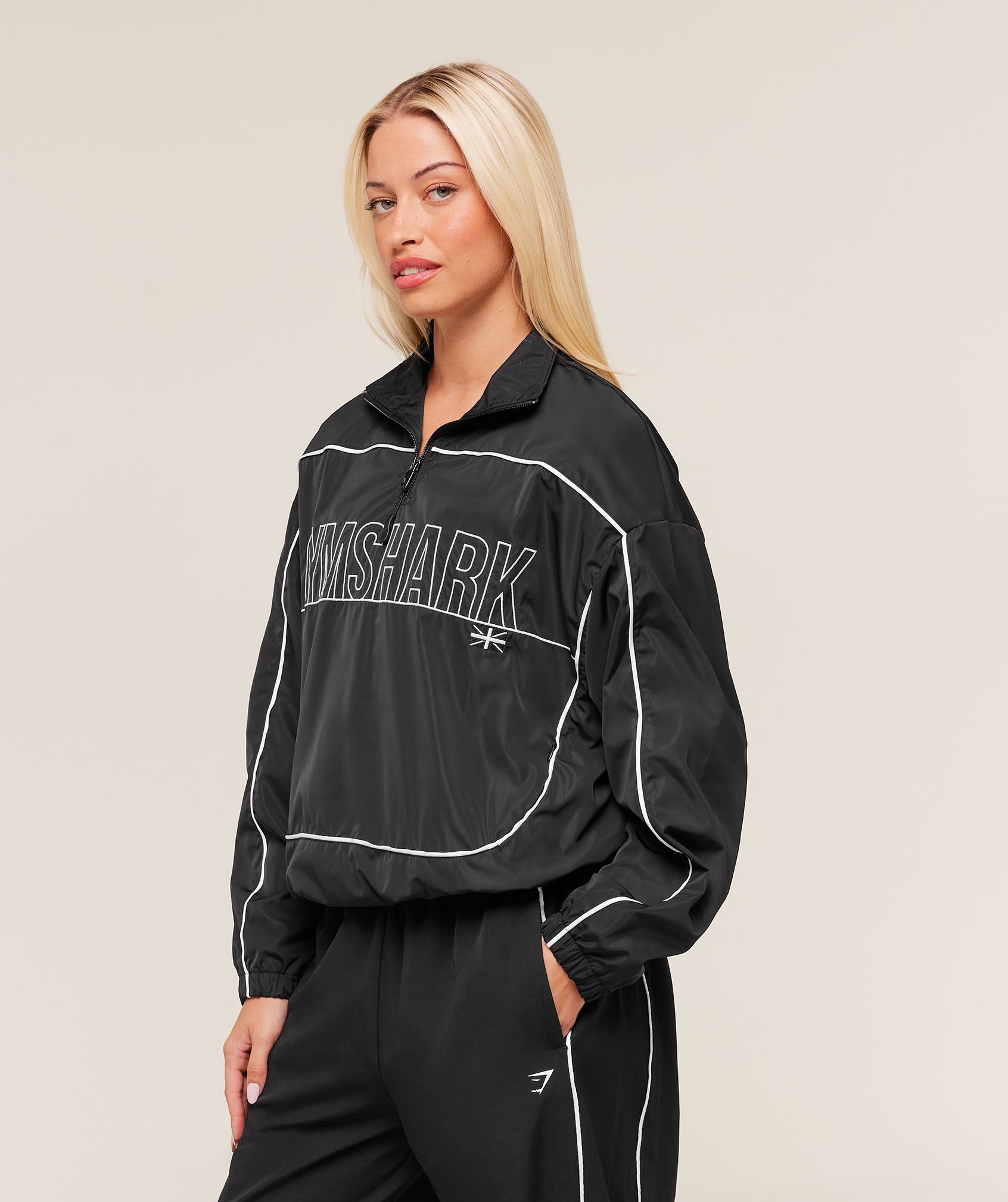 Gymshark Wordmark 1/4 Zip Track Jacket - Black/White