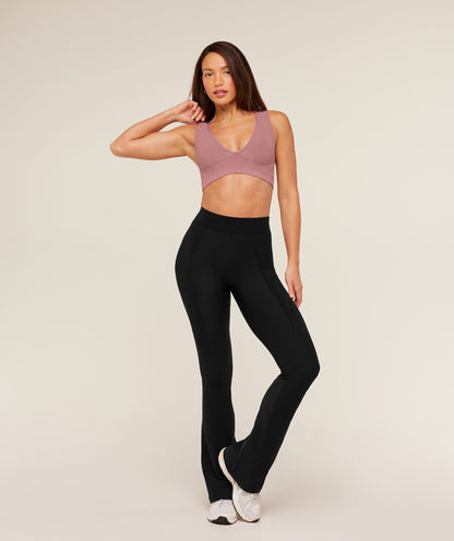 Gymshark Luxe Light Support Sports Bra - Calm Pink
