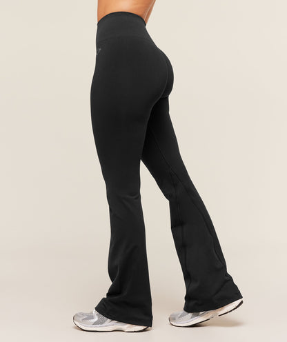 Gymshark Soft Sculpt Flared Leggings - Black