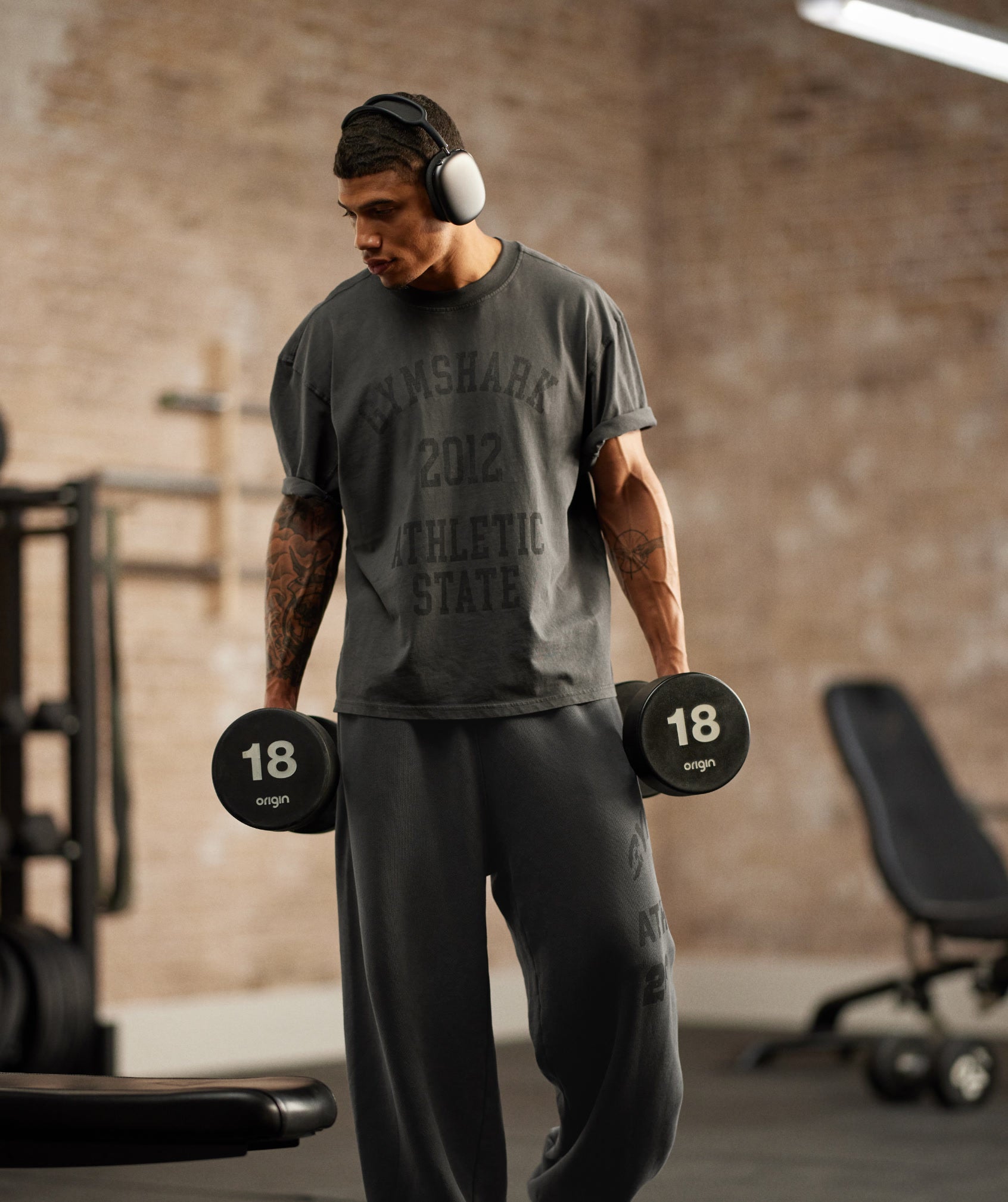 Gymshark Collegiate Washed T-Shirt - Asphalt Grey