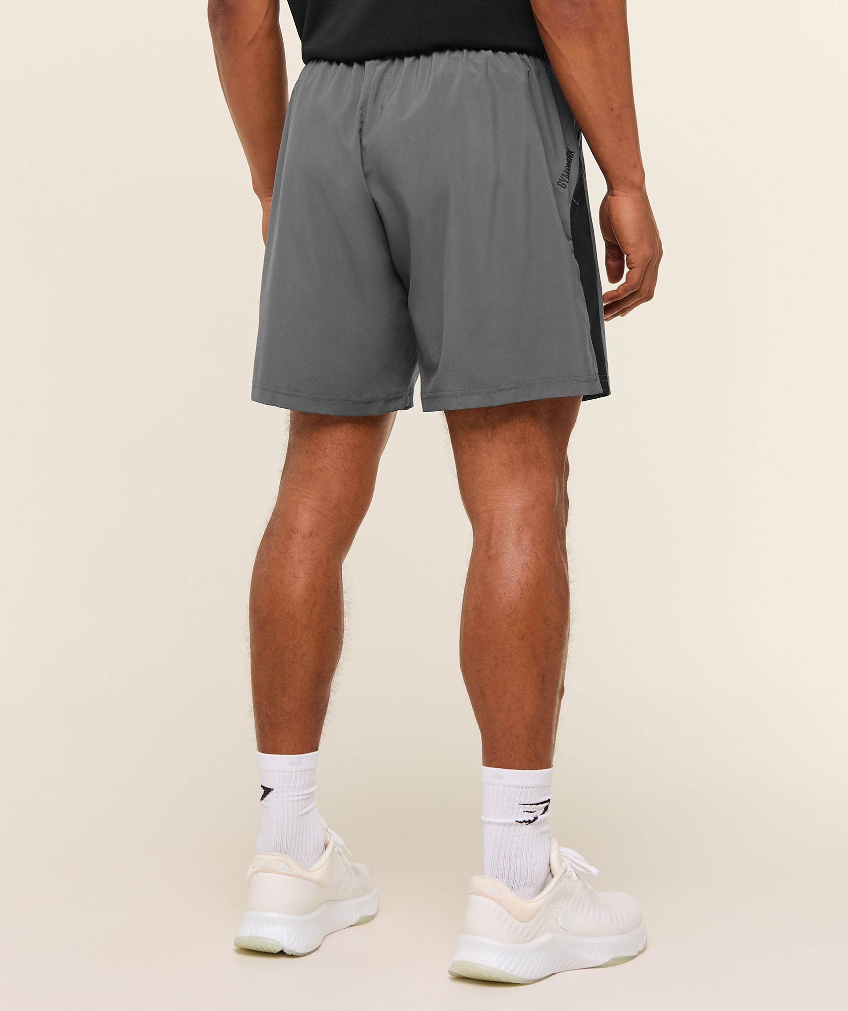 Gymshark Sport  7" Shorts - Dark Grey/Black