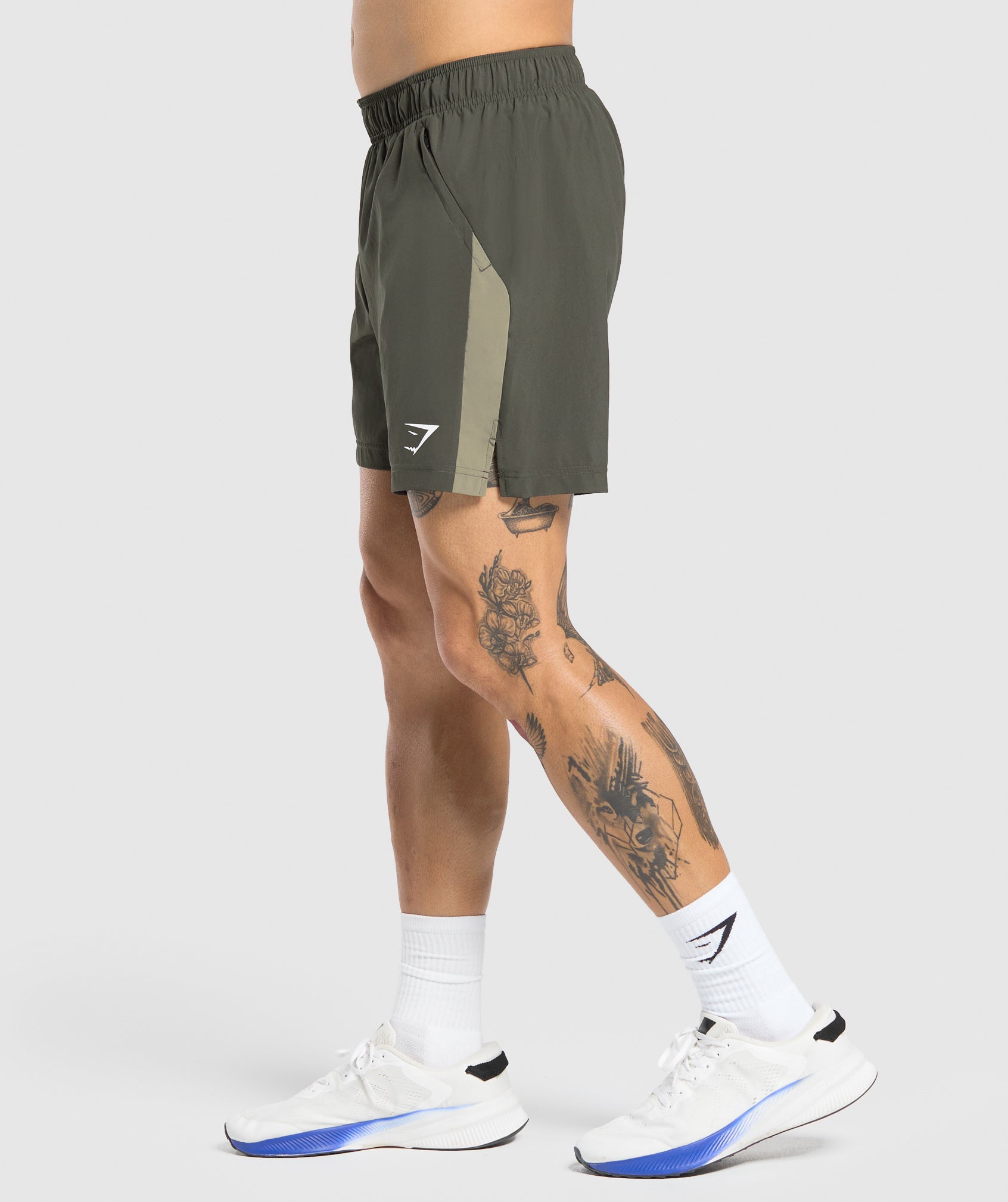 Gymshark Sport  7" Shorts - Strength Green/Utility Green
