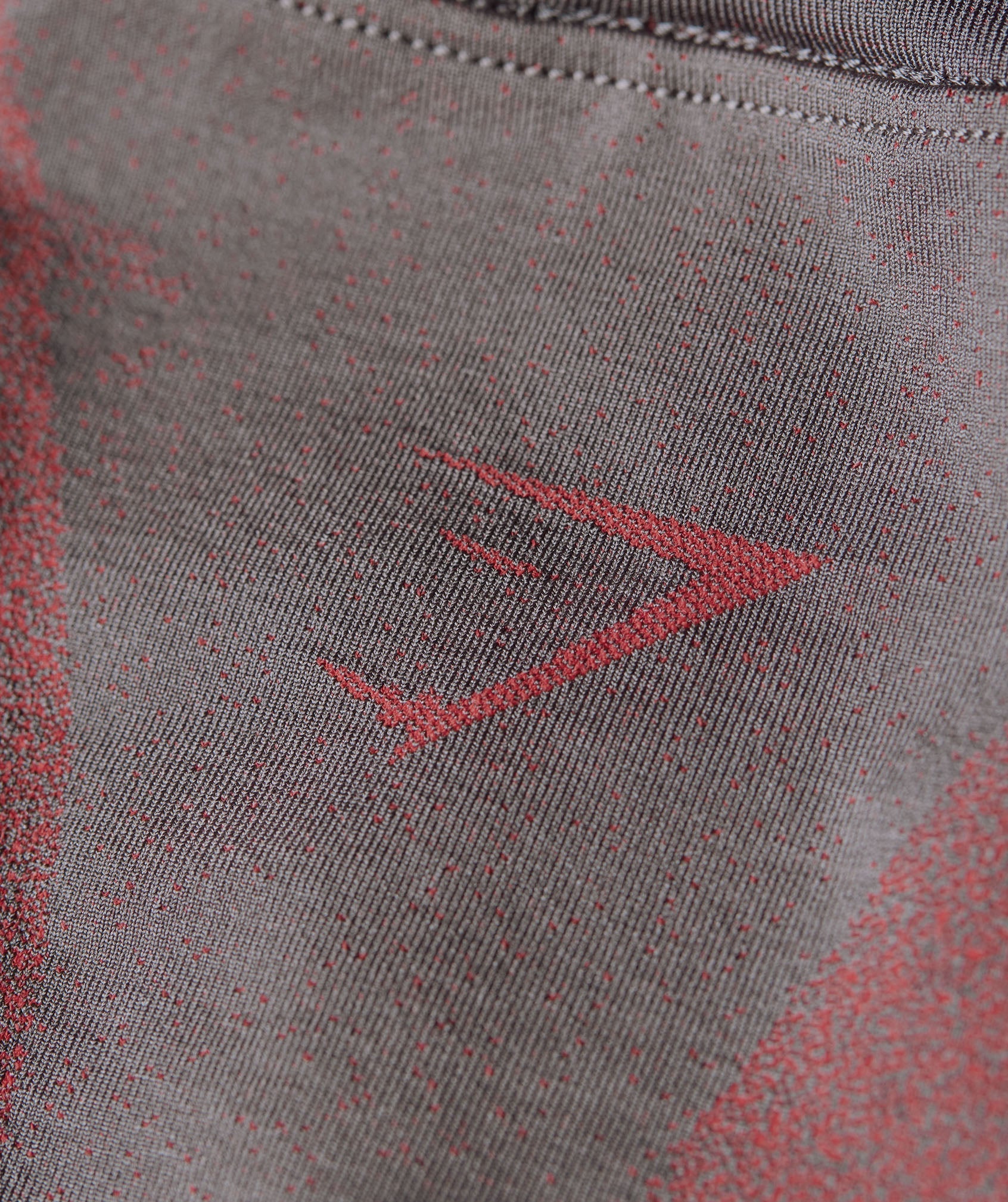 Gymshark Storm Seamless Short Sleeve Top - GS Dark Grey/GS Zesty Red