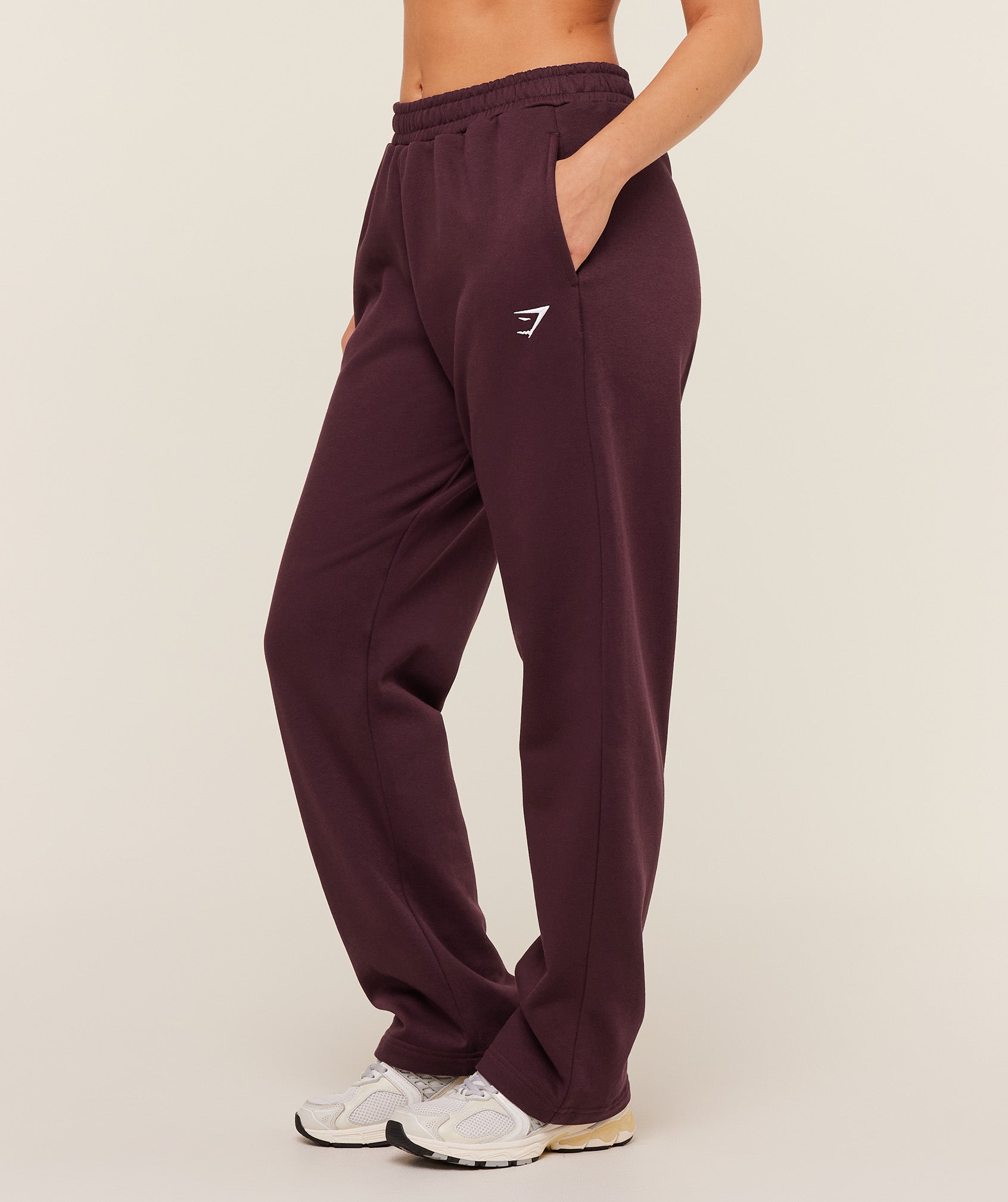 Gymshark Training Fleece Straight Leg Jogger - GS Cherry Purple