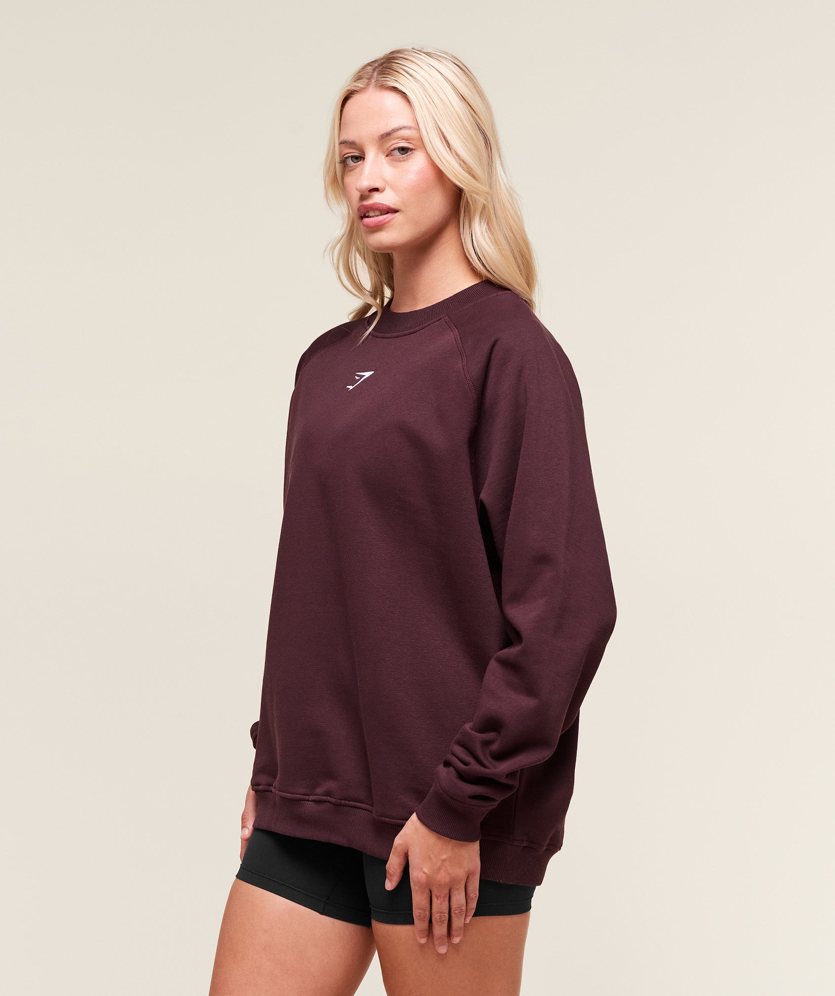 Gymshark Training Oversized Fleece Sweatshirt - Cherry Purple