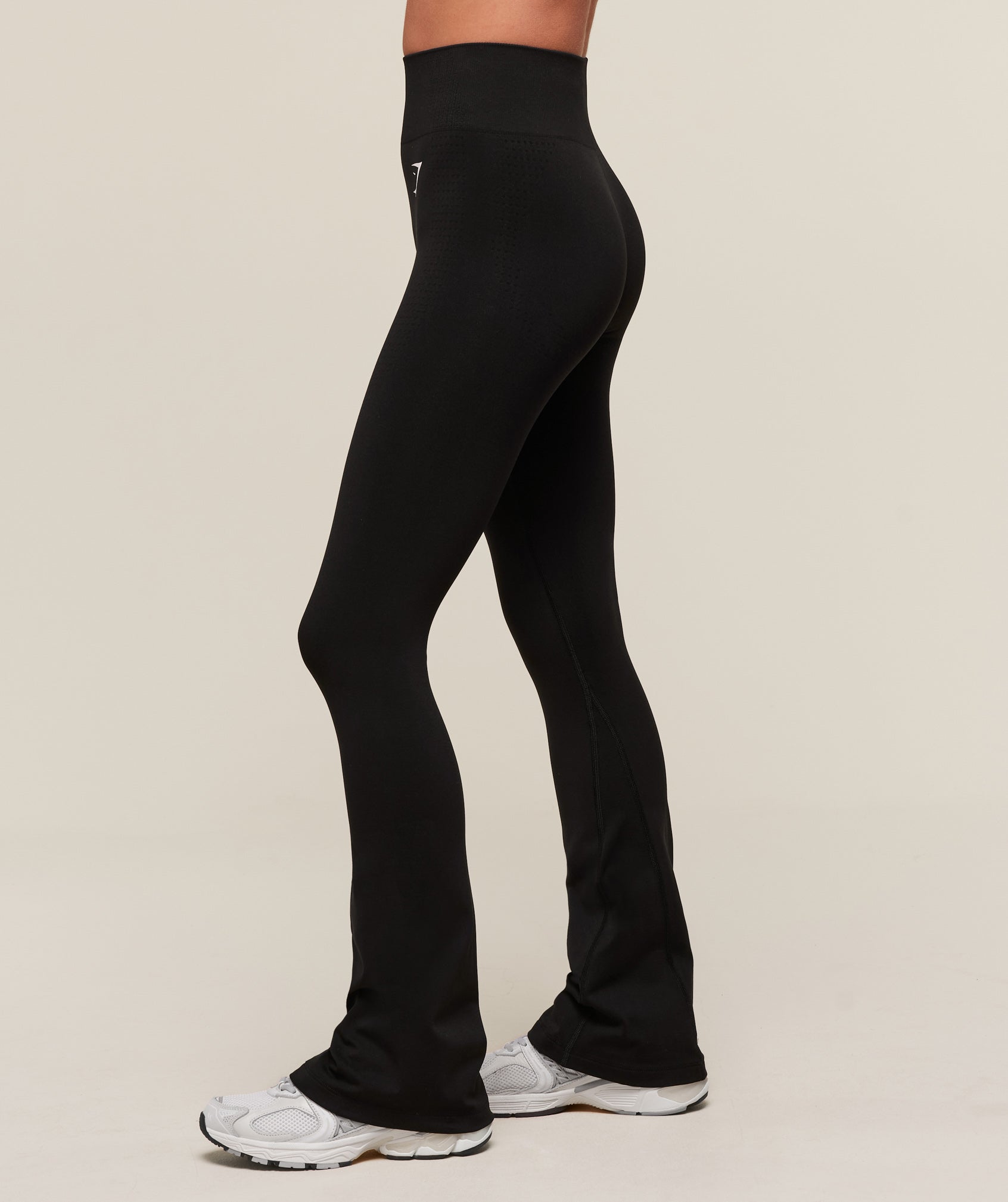 Gymshark Vital Soft Flared Leggings - Black