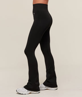 Gymshark Vital Soft Flared Leggings - Black