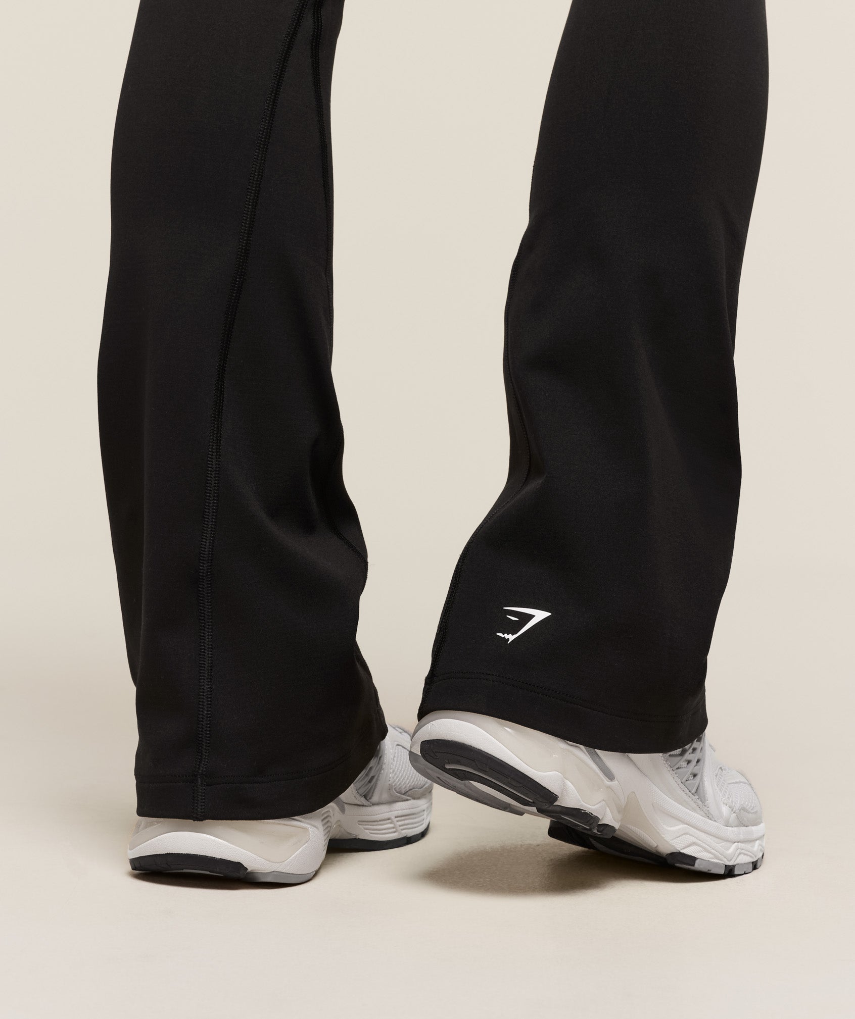Gymshark Vital Soft Flared Leggings - Black