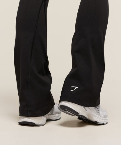 Gymshark Vital Soft Flared Leggings - Black