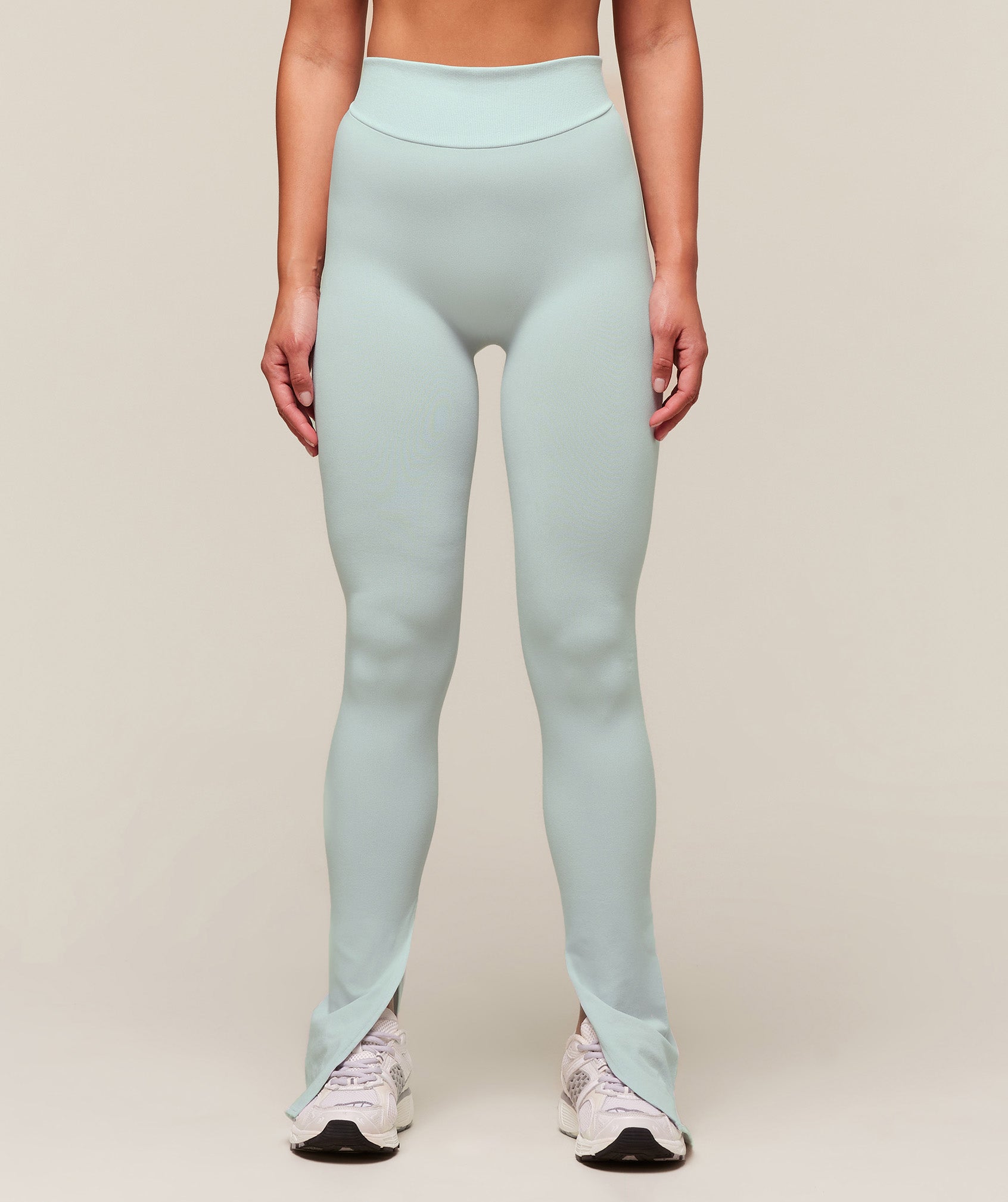 Gymshark everywear Warp Knit Flare Leggings - Frost Blue