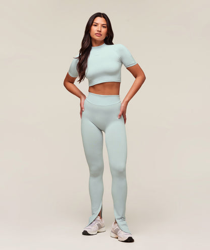 Gymshark everywear Warp Knit Flare Leggings - Frost Blue