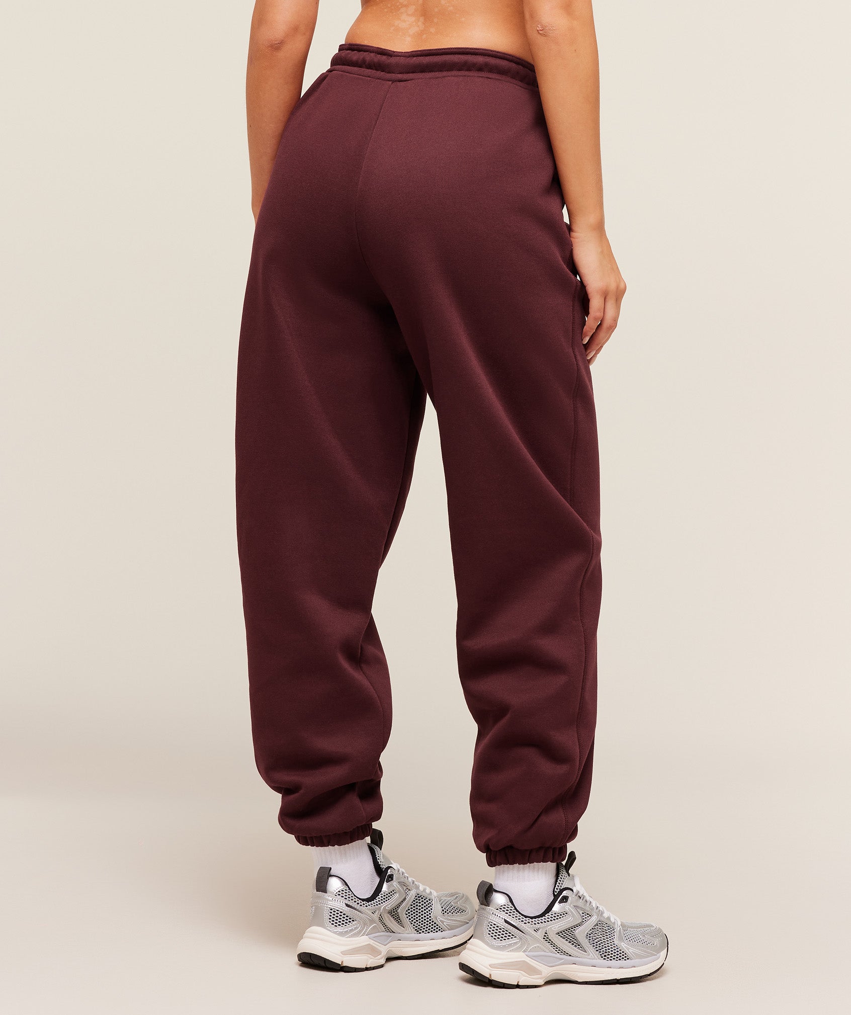 Gymshark Cosy Luxe Cuffed Joggers - Rich Maroon