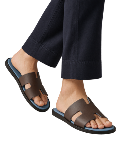 Izmir sandal in Moka / Bleu Jean