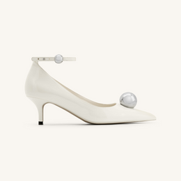 Jewel Buckle Kitten Heels Pumps - White