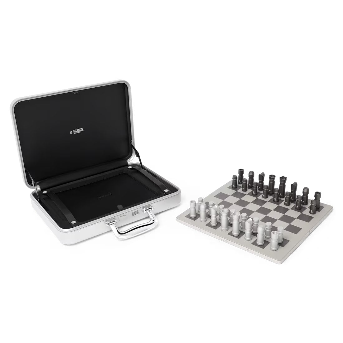 Rimowa Chess