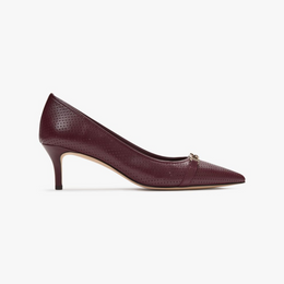 Hallie Pump