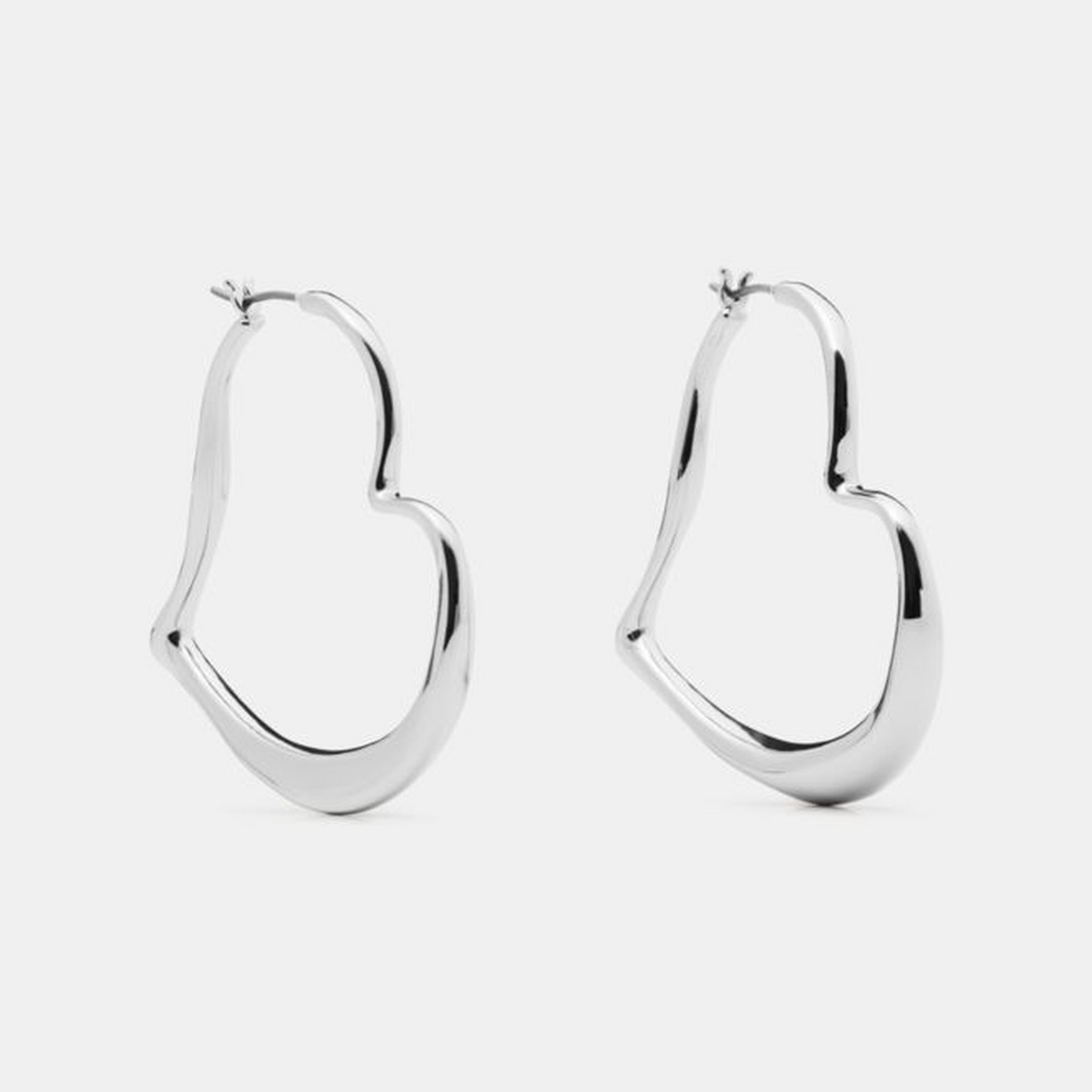 Amour Hoops