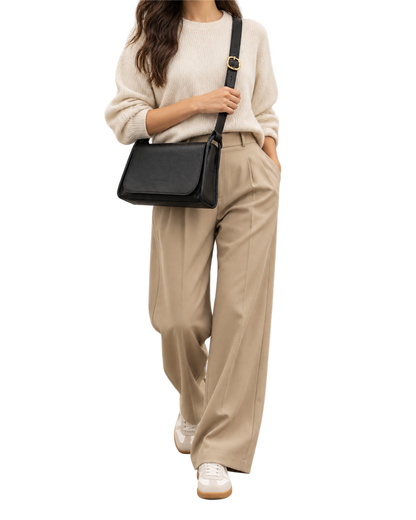 Le Foulonné M Crossbody bag Black - Leather