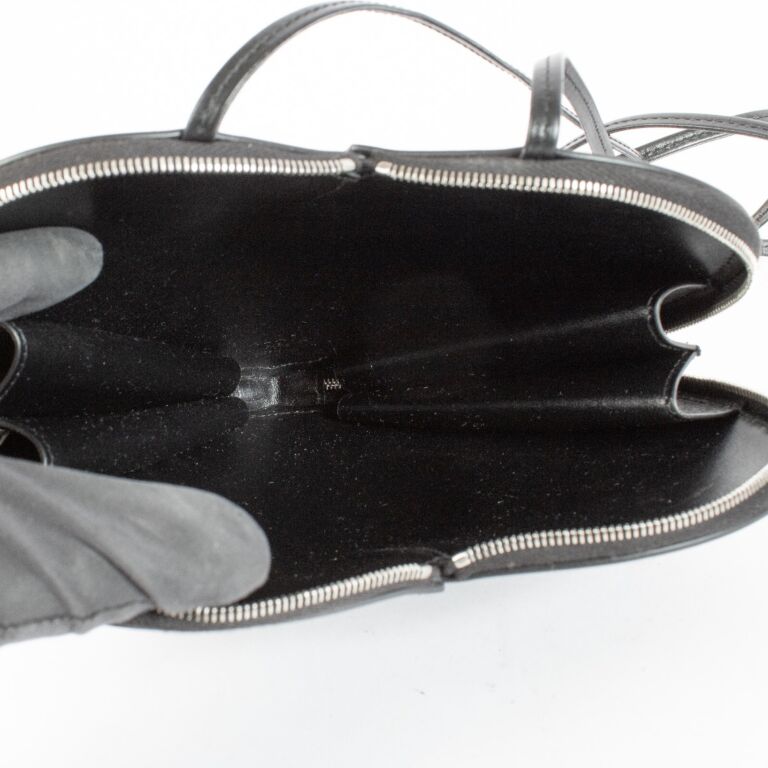 Alaïa Le Cœur Heart-Shaped Crossbody Bag