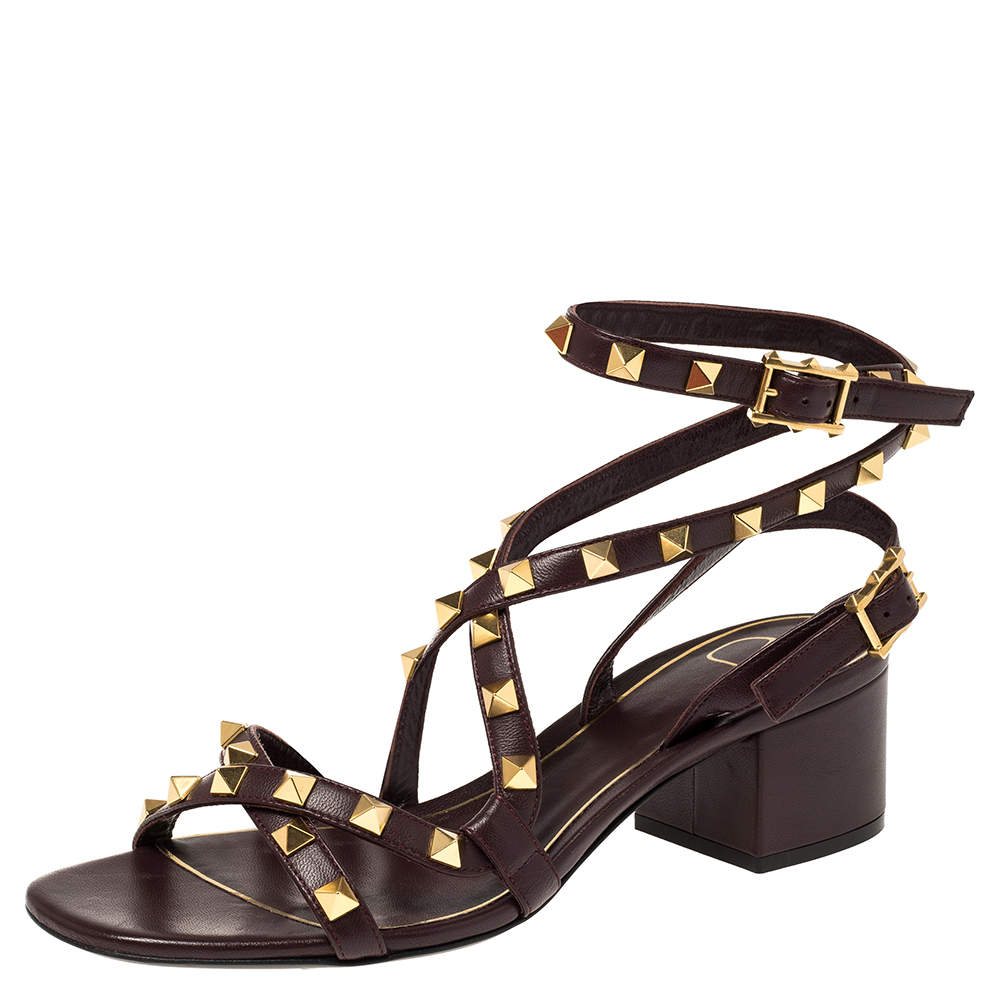 The Rockstud Ankle Strap Block Heel Sandals – Rubin