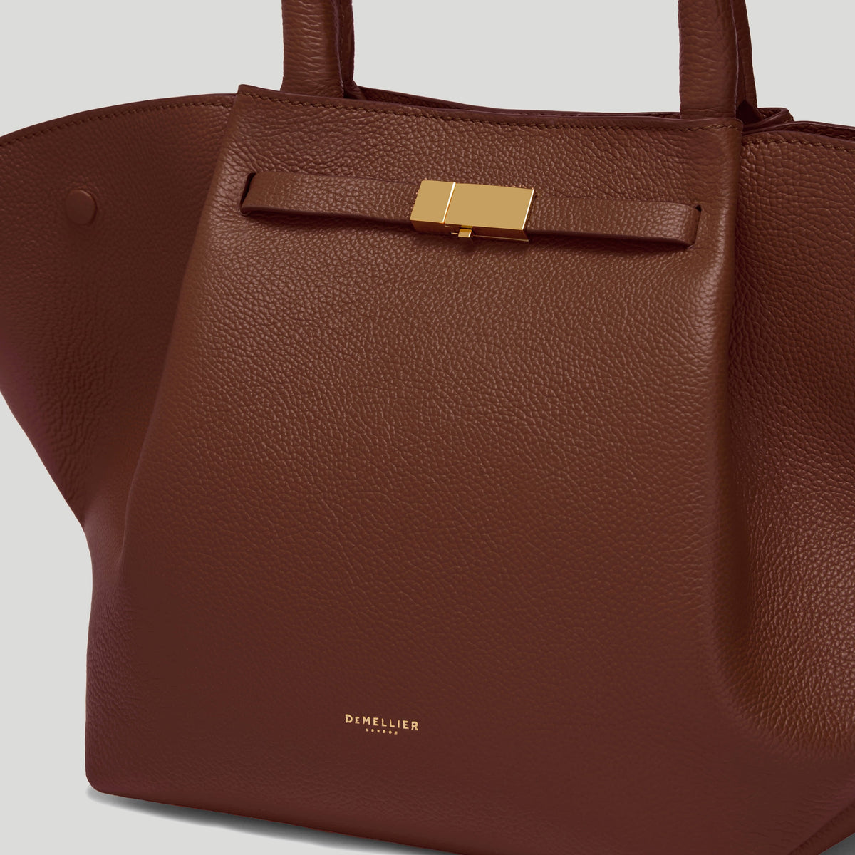 The Midi New York -  Warm Brown Small Grain