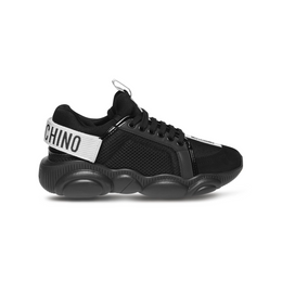 Touch Close Logo Trainers