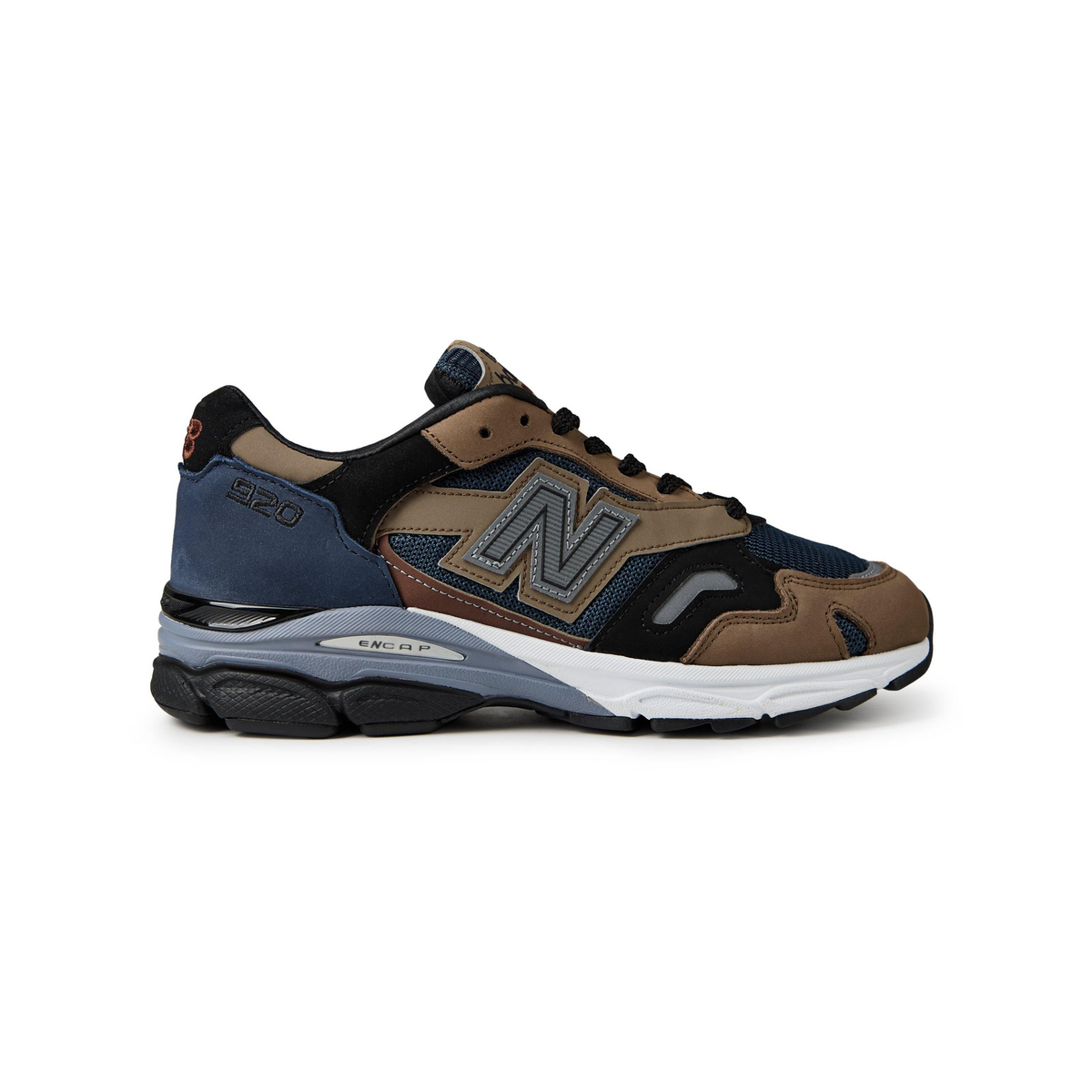 920 Trainers
