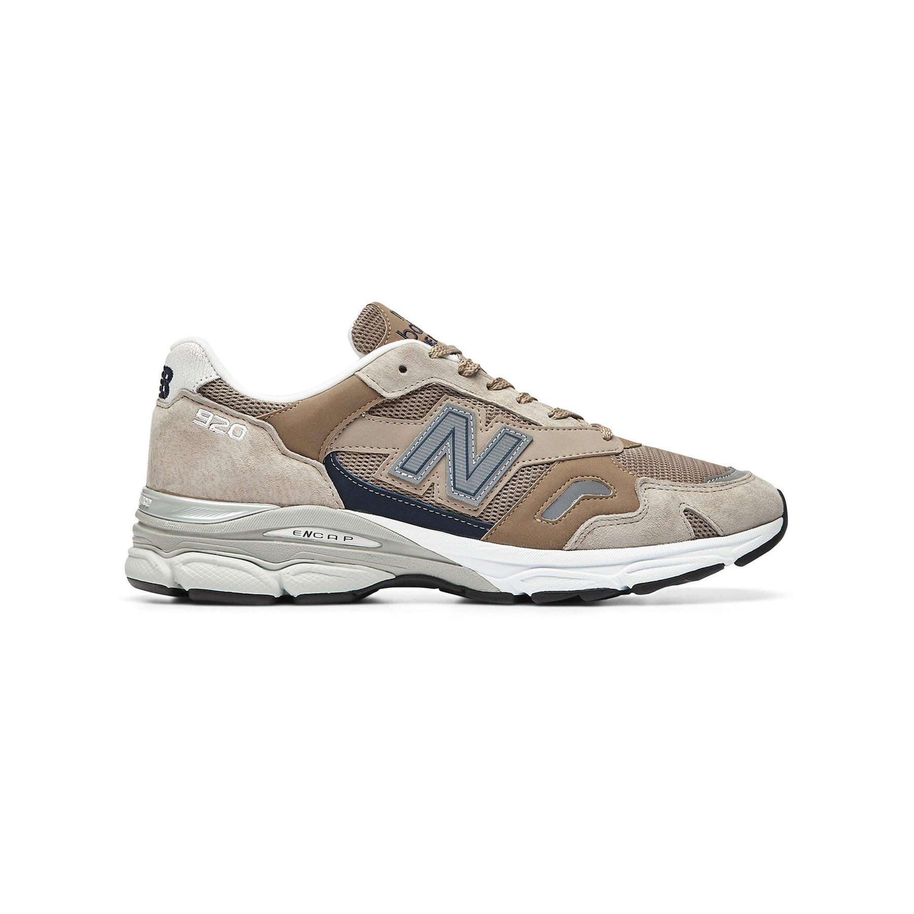 920 Trainers
