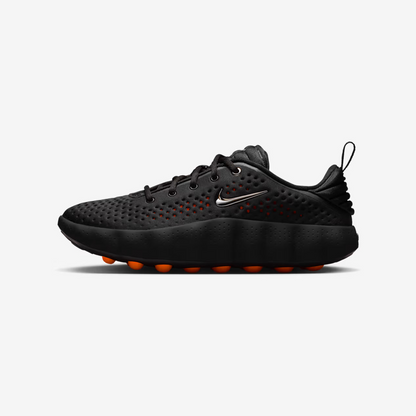 Nike Mind 002  Hyper Crimson