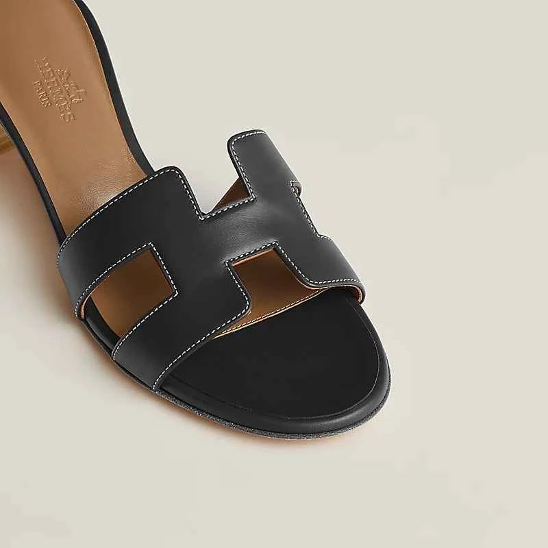 Oasis sandal