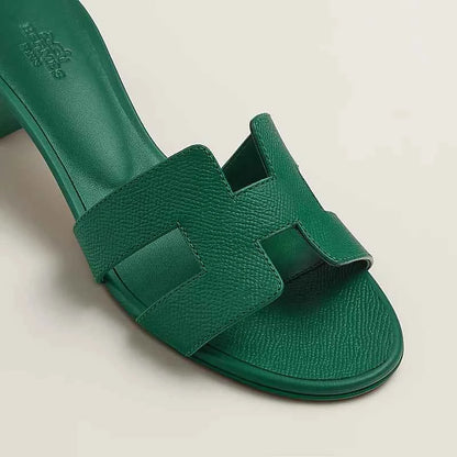 Oasis sandal
