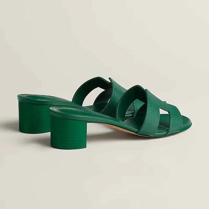 Oasis sandal
