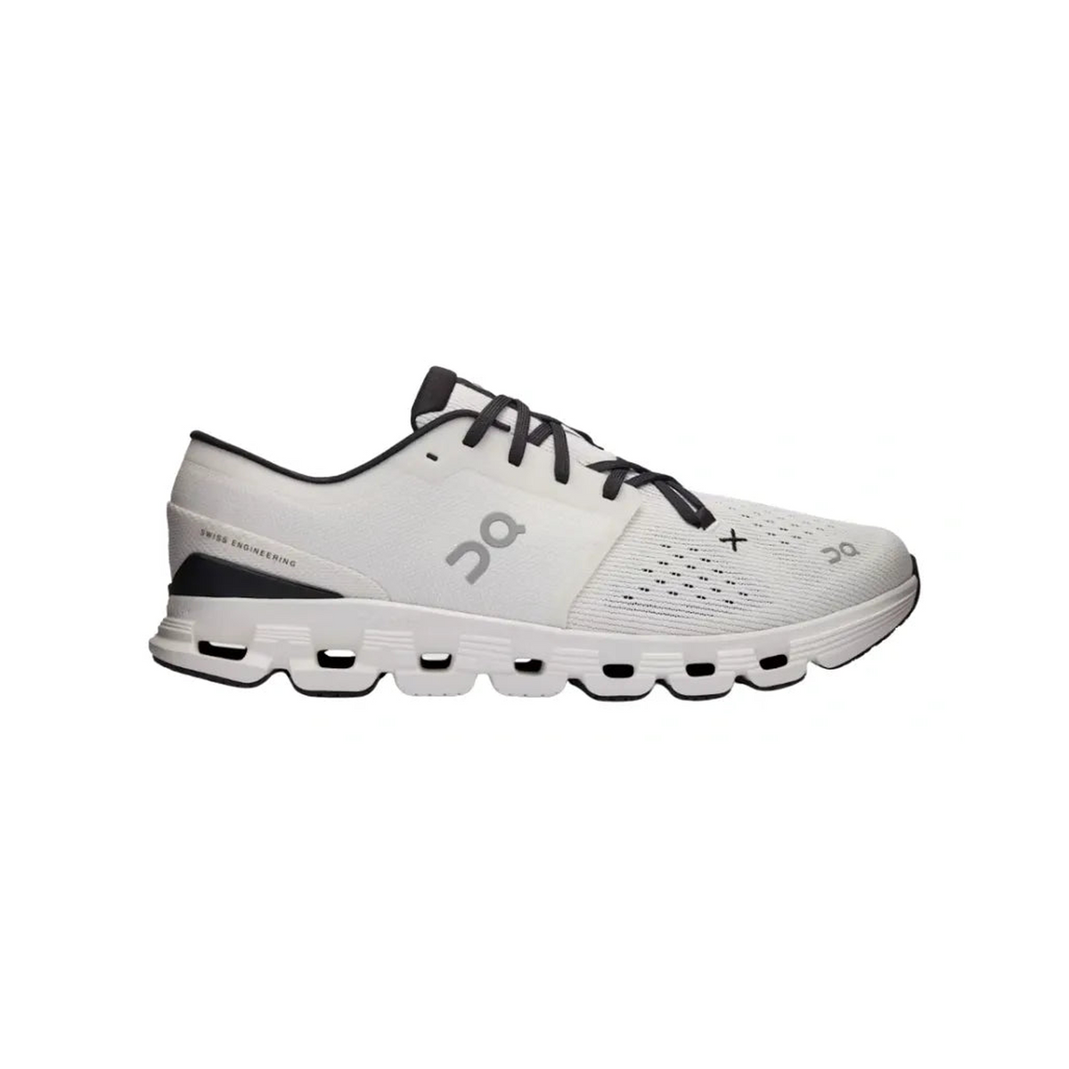 On Running Cloud X 4 Ivory | Black