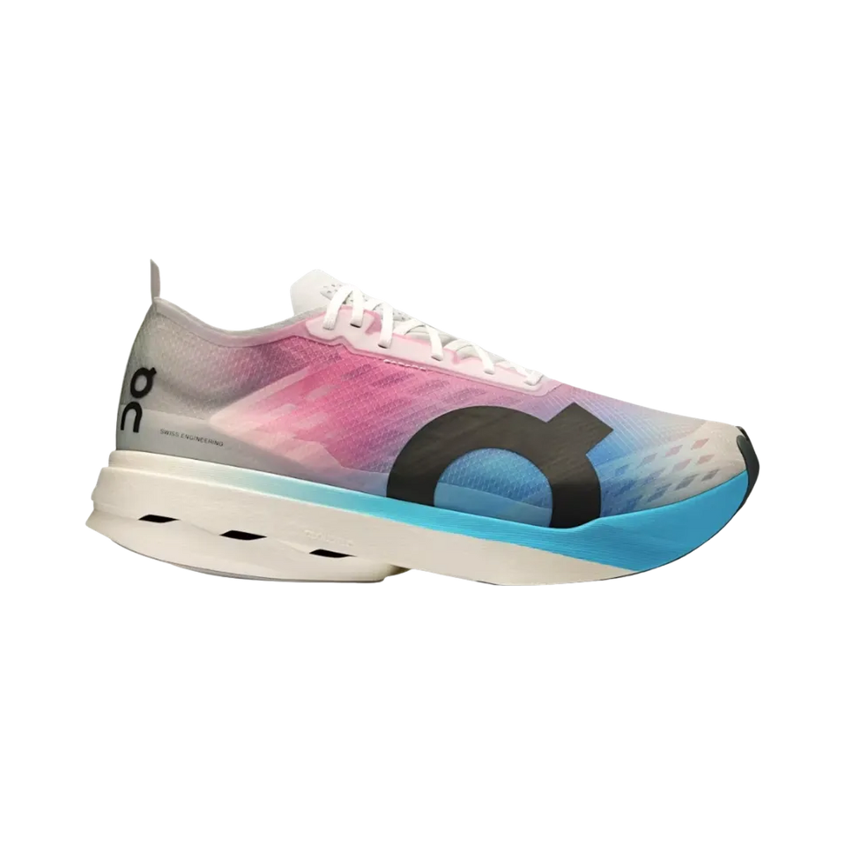 On Running Cloudboom Strike White | Horizon