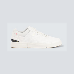 The Roger Centre Court leather sneakers