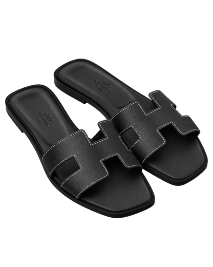 Oran sandal