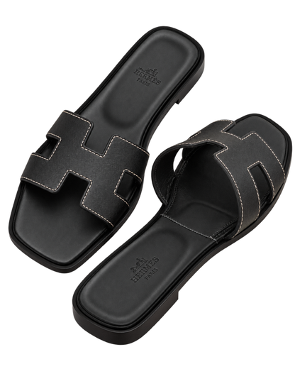 Oran sandal