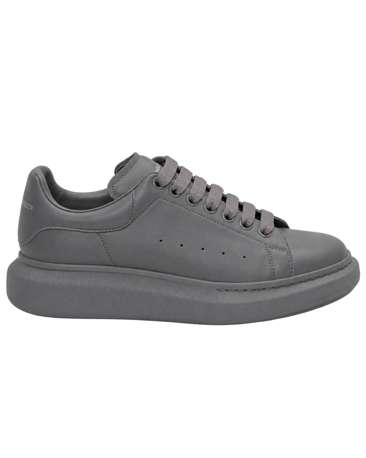Oversized sneakers