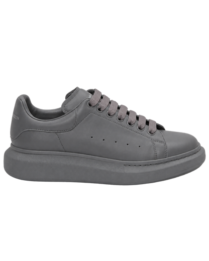 Oversized sneakers