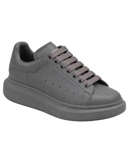 Oversized sneakers