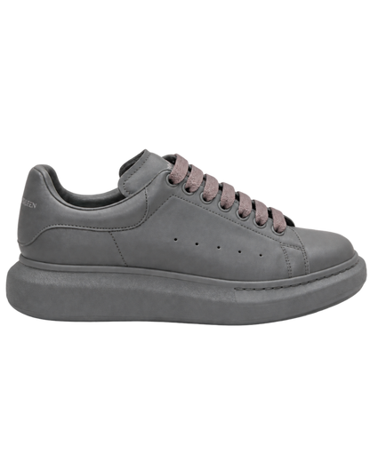 Oversized sneakers