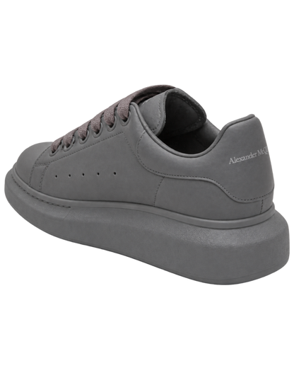 Oversized sneakers