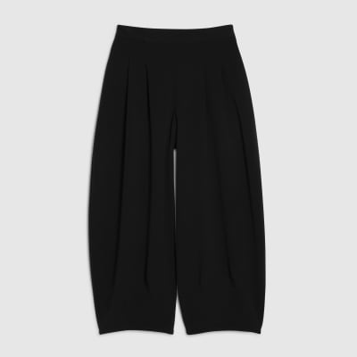 Petite Black Pleated Balloon Leg Trousers