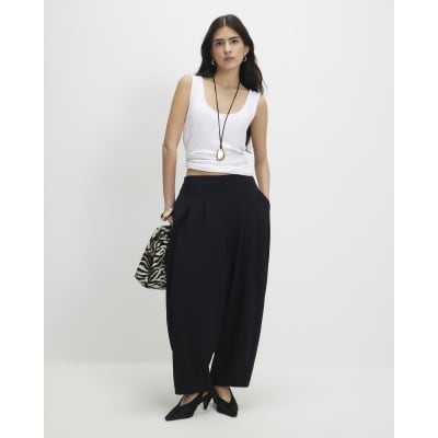 Petite Black Pleated Balloon Leg Trousers