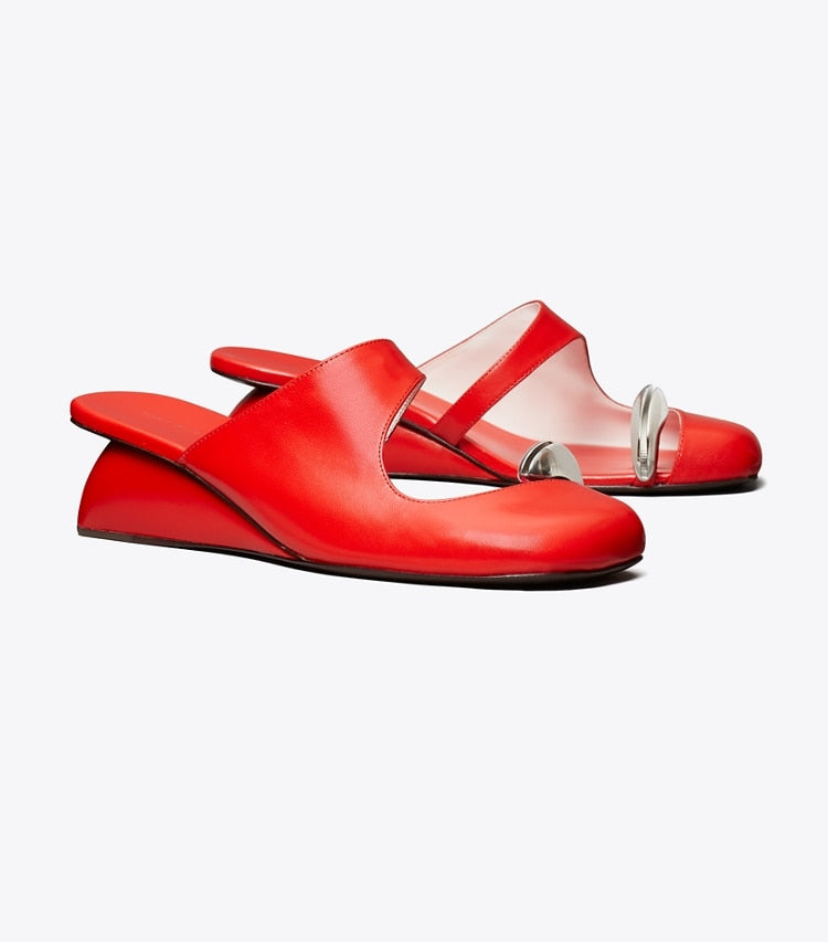 PIERCED MULE WEDGE