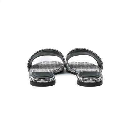 Avoire Sandals – Gray