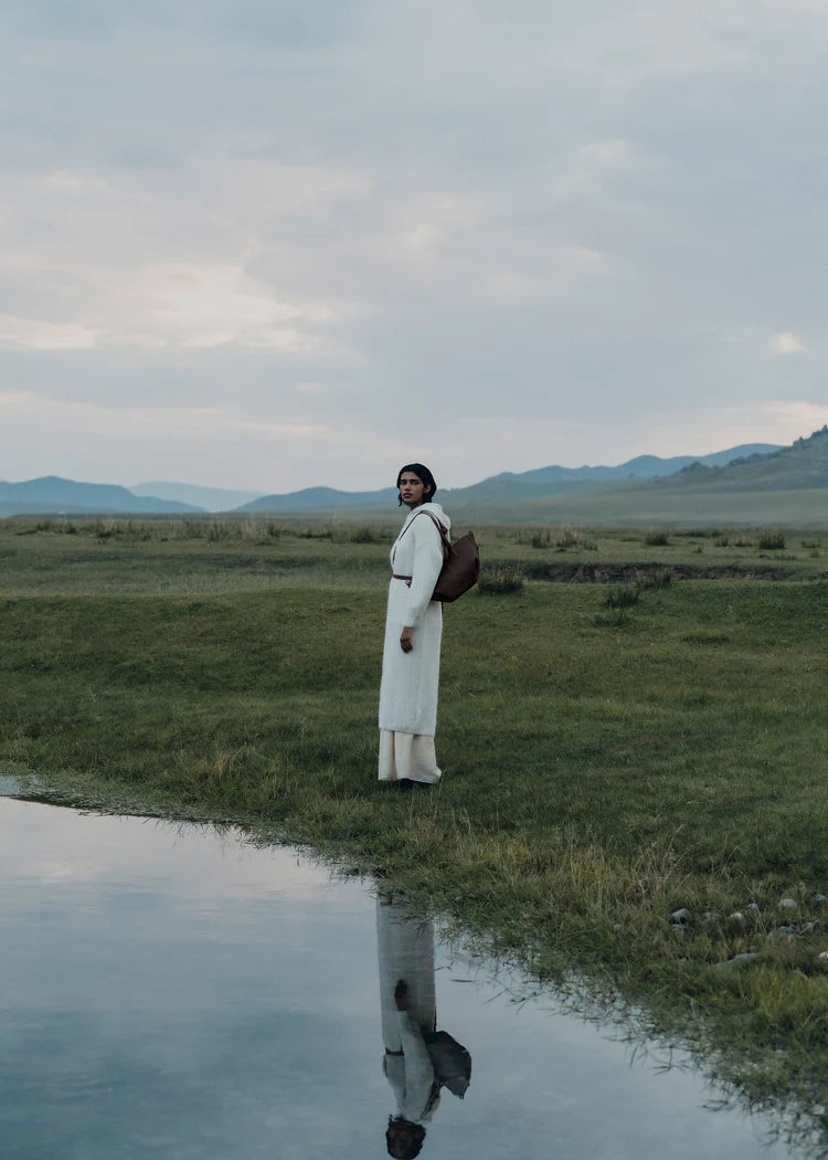 Cyme Mini Edition Textured Ebony