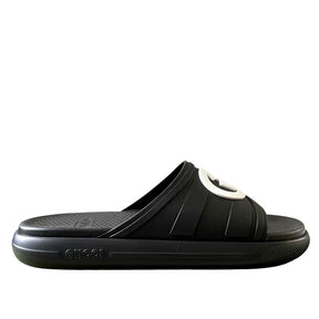 Gucci Pursuit Interlocking G slides in black rubber with bold Interlocking G motif and durable rubber sole.