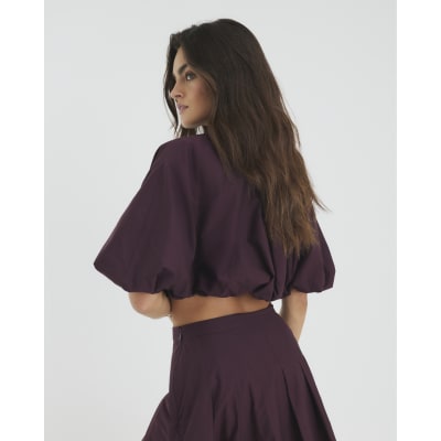 Red Bubble Hem Zip Front Cropped Shirt